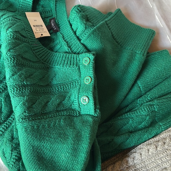 Talbots Soft Cable Crewneck Sweaters. Verdant Green/ Grey Sky Heather Metallic - Picture 4 of 13